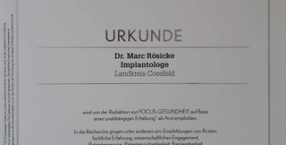 Focus Empfehlung 2022 Implantologie